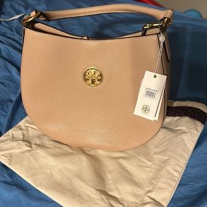 Brand new with tags Tory Burch Carson bag